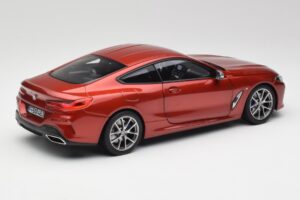 BMW M850i G15 Oranžový Metallic Norev 1:18 183285 Kov – obrázok 3 z 8