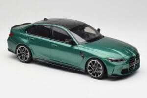 BMW M3 G80 Isle of Man Green Minichamps 1:18 155020200 Kov – obrázok 4 z 6