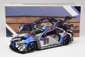 BMW M4 GT3 G82 #1 Test Version 2021 Minichamps 1:18 113222003 Kov – obrázok 8 z 8