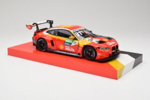 BMW M4 GT3 G82 #31 S. van der Linde Team Schubert DTM Champion 2022 Minichamps 1:18 113222331 Kov – obrázok 6 z 8