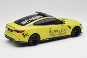 BMW M4 G82 MotoGP Safety Car Minichamps 1:18 155020126 Kov – obrázok 2 z 6