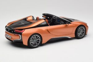 BMW i8 Roadster E-Medený Minichamps 1:18 80432454784 Kov – obrázok 2 z 6
