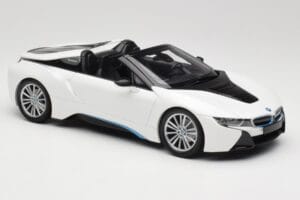 BMW i8 Roadster I15 Biely Metalíza Minichamps 1:18 155027031 Kov – obrázok 4 z 6