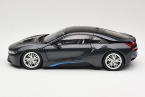 BMW i8 Sophisto Grey Minichamps 1:18 80432336842 Kov – obrázok 4 z 8