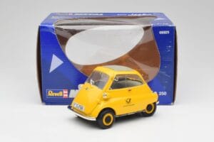 BMW Isetta 250 Deutsche Bundespost Revell 1:18 925 Kov – obrázok 8 z 8
