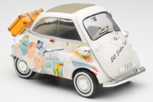 BMW Isetta 250 Revell 1:18 8828 Kov – obrázok 6 z 8