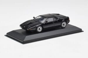 BMW M1 Čierny Minichamps 1:43 940025021 Kov – obrázok 2 z 4