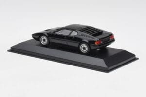BMW M1 Čierny Minichamps 1:43 940025021 Kov – obrázok 3 z 4