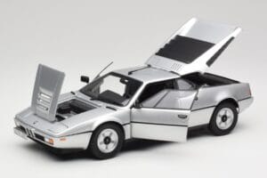 BMW M1 Strieborná Metalíza Norev 1:18 183226 Kov – obrázok 2 z 8