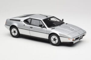 BMW M1 Strieborná Metalíza Norev 1:18 183226 Kov – obrázok 6 z 8