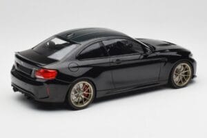 BMW M2 CS F87 Čierny Metalíza So Zlatými Kolesami Minichamps 1:18 155021021 Kov – obrázok 2 z 6