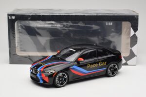 BMW M2 F87 Pace Car Minichamps 1:18 155026106 Kov – obrázok 6 z 6