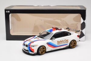 BMW M2 F87 Safety Car MotoGP 2016 Minichamps 1:18 155026105 Kov – obrázok 6 z 6