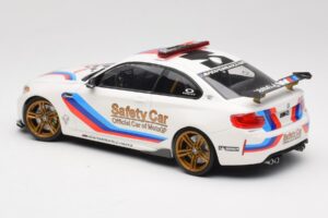 BMW M2 F87 Safety Car MotoGP 2016 Minichamps 1:18 155026105 Kov – obrázok 5 z 6
