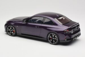 BMW M240i G42 Thundernight Metallic GT Spirit 1:18 GT504 Živica – obrázok 5 z 6