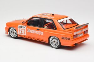 BMW M3 E30 #20 Jagermeister W. Gardner DTM 1992 Minichamps 1:18 180922020-O Kov – obrázok 7 z 8