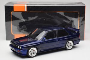 BMW M3 E30 Macau Blue IXO 1:18 18CMC122 Kov – obrázok 6 z 6