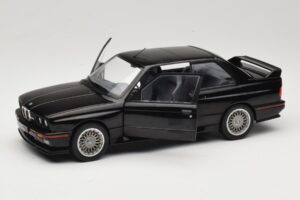 BMW M3 E30 Sport Evo Čierny Solido 1:18 S1801501 Kov – obrázok 2 z 8