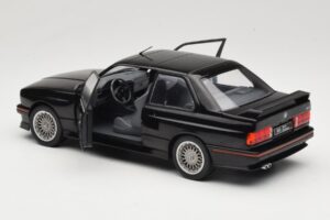 BMW M3 E30 Sport Evo Čierny Solido 1:18 S1801501 Kov – obrázok 5 z 8