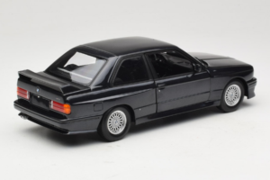 BMW M3 E30 Sport Evolution Blue Metallic Minichamps 1:18 180020308 Kov – obrázok 3 z 8