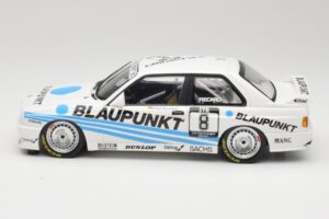 BMW M3 E30 Team Schnitzer #8 O. Manthey DTM 1988 Minichamps 1:18 155882008 Kov – obrázok 3 z 6