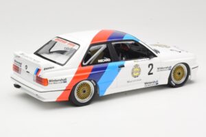 BMW M3 E30 Zackspeed #2 E. van de Poele Champion DTM 1987 Minichamps 1:18 155872002 Kov – obrázok 2 z 6