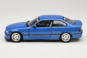 BMW M3 E36 Blue Metallic UT Models 1:18 20467 Kov – obrázok 4 z 8