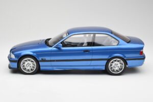 BMW M3 E36 Estoril Modrý Otto 1:12 G016 Živica – obrázok 3 z 6