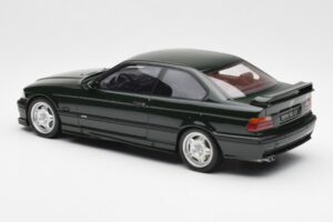 BMW M3 E36 GT British Racing Zelený Otto 1:18 OT098 Živica – obrázok 5 z 6