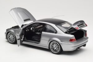 BMW M3 E46 CSL Strieborný Kyosho 1:18 08506S Kov – obrázok 5 z 8