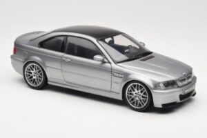 BMW M3 E46 CSL Strieborný Kyosho 1:18 08506S Kov – obrázok 6 z 8