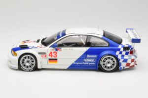 BMW M3 E46 GTR #24 D. Muller / J. Muller / H.-J. Stuck ALMS 2001 Minichamps 1:18 80430139184 Kov – obrázok 4 z 8