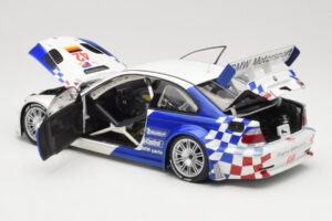 BMW M3 E46 GTR #42 J. Muller / J.J. Lehto ALMS 2001 Minichamps 1:18 80430139183 Kov – obrázok 5 z 8