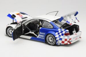BMW M3 E46 GTR #42 J. Lehto / P. Ekblom ALMS 2001 Minichamps 1:18 100012142 Kov – obrázok 5 z 8