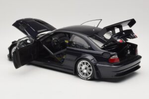 BMW M3 E46 GTR Street Carbon Black Minichamps 1:18 80430152552 Kov – obrázok 5 z 8
