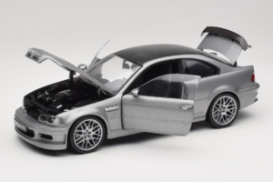 BMW M3 E46 GTR Street Strieborná Šedá Kyosho 1:18 08507S Kov – obrázok 2 z 8