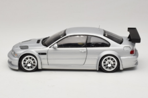 BMW M3 E46 GTR Street Strieborný Minichamps 1:18 100012100 Kov – obrázok 4 z 8