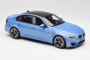 BMW M3 F80 Yas Marina Modrý GT Spirit 1:18 GT055 Živica – obrázok 4 z 6