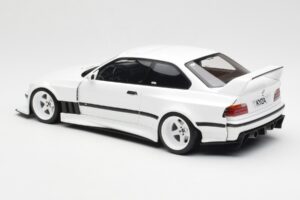BMW M3 GTR E36 Khyzyl Saleem Alpine Biely Otto 1:18 OT1051 Živica – obrázok 5 z 6