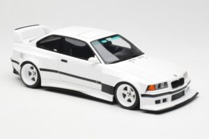 BMW M3 GTR E36 Khyzyl Saleem Alpine Biely Otto 1:18 OT1051 Živica – obrázok 4 z 6