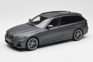 BMW M340i G20 xDrive M Sport Šedý GT Spirit 1:18 GT471 Živica