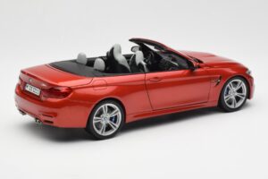 BMW M4 F83 Kabriolet Sakhir Oranžový Paragon 1:18 PA-97111 Kov – obrázok 3 z 8