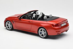 BMW M4 F83 Kabriolet Sakhir Oranžový Paragon 1:18 PA-97111 Kov – obrázok 7 z 8