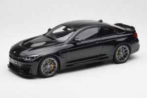 BMW M4 F82 CS Čierny GT Spirit 1:18 GT845 Živica