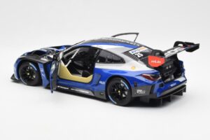 BMW M4 G82 GT3 Schubert Motorsport #25 P. Eng DTM 2022 Minichamps 1:18 113222025 Kov – obrázok 5 z 8