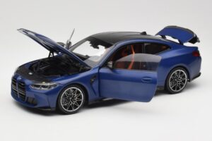 BMW M4 G82 Modrý Metallic Minichamps 1:18 113020123 Kov – obrázok 2 z 8