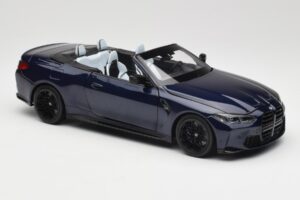 BMW M4 G82 Kabriolet Modrý Metallic Minichamps 1:18 110021031 Kov – obrázok 6 z 8