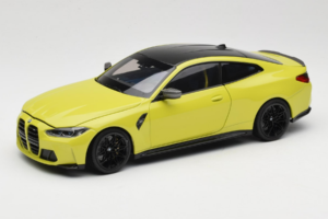 BMW M4 G82 Žltý Dealerská Edícia Minichamps 1:18 80435A51949-R1 Kov