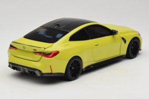 BMW M4 G82 Žltý Dealerská Edícia Minichamps 1:18 80435A51949-R1 Kov – obrázok 5 z 10