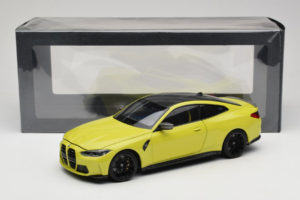 BMW M4 G82 Žltý Dealerská Edícia Minichamps 1:18 80435A51949-R1 Kov – obrázok 10 z 10